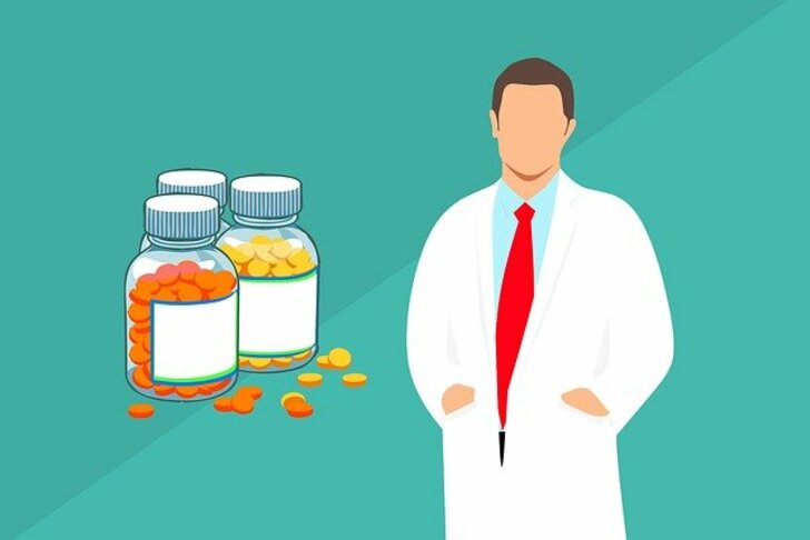 How to Become a Pharmacist in the United States